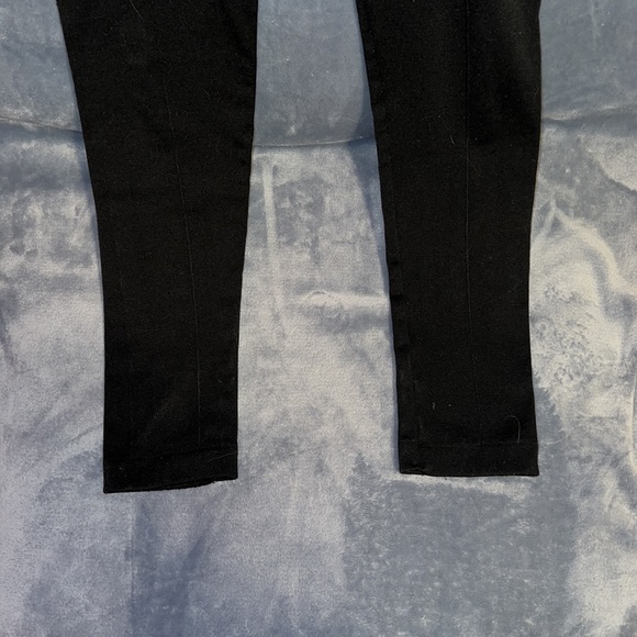 Black leggings - Picture 2 of 4